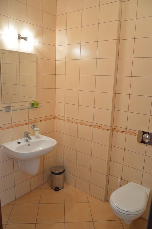 Zamek Gostynin Aparthotel Eksteriør bilde